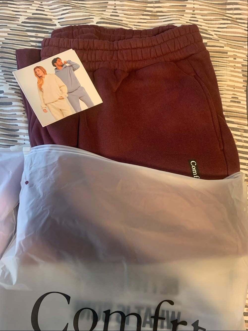 Comfort Wash Women's Maroon Fleece Joggers